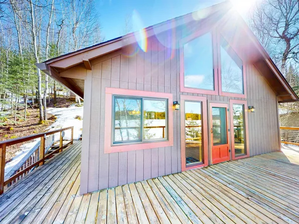 41 S Bearskin Rd, Grand Marais, MN 55604