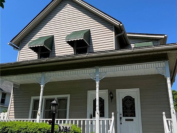 3rd image of 1794 W 48th St