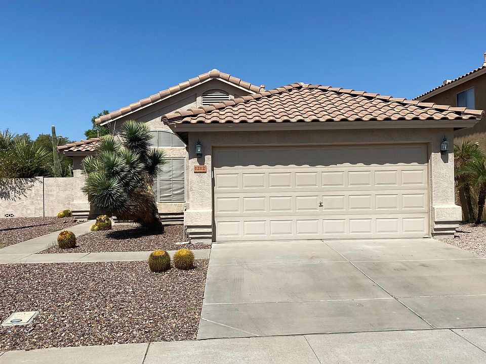 1st image of 1212 W Pelican Ct