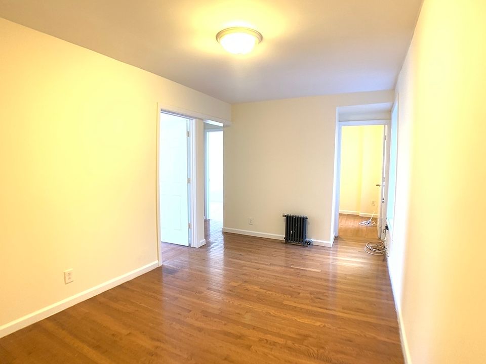 1st image of 2304 Amsterdam Ave APT 2
