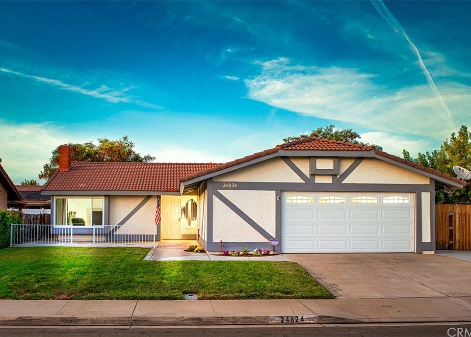 1st image of 24824 Lorna Dr
