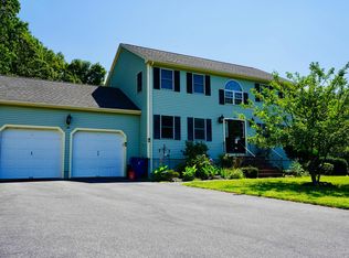 26 Greenhouse Way, Randolph, MA 02368