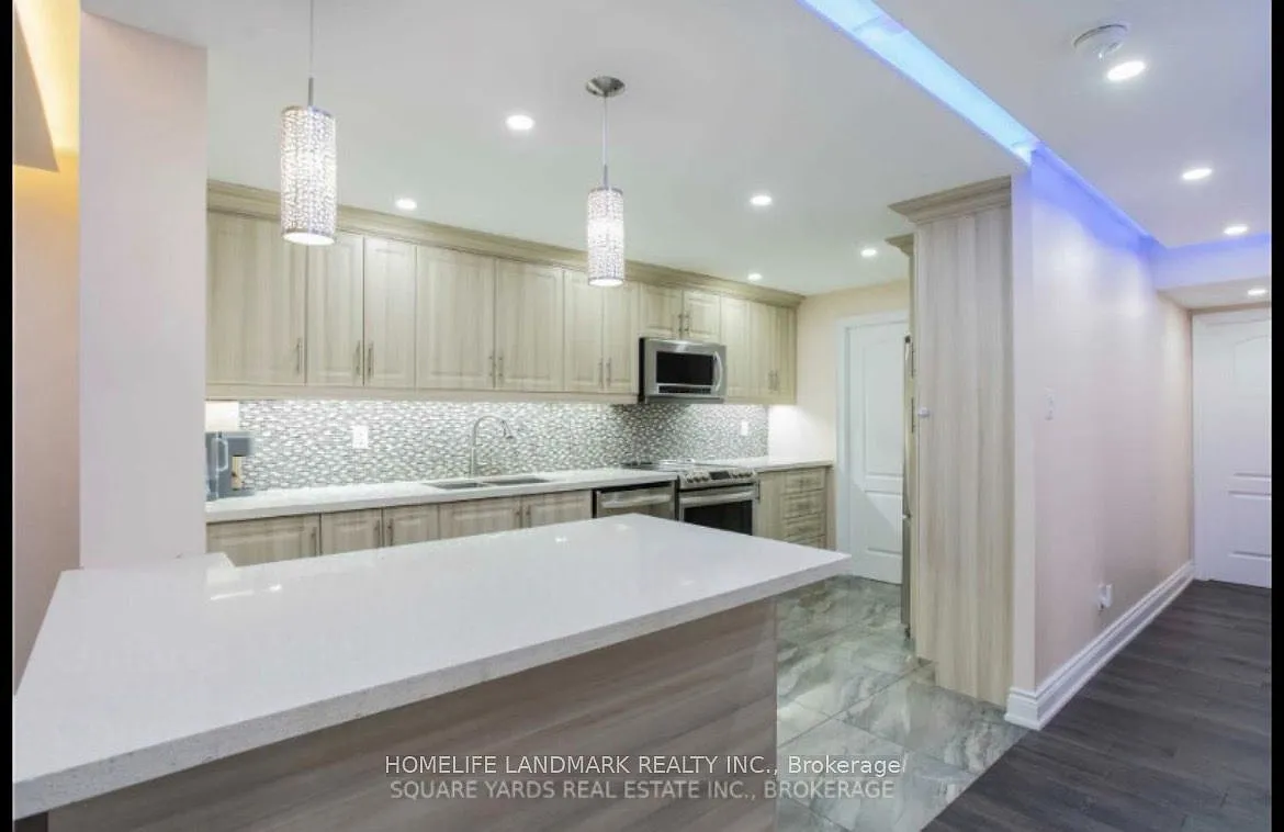 3 bed, $3,000 — Photo 2