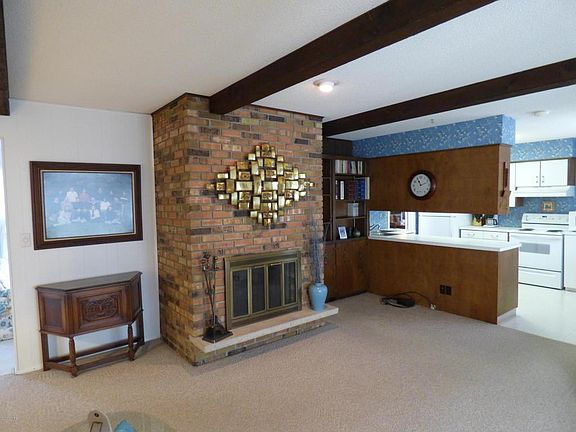 4th image of 4211 Denton Dr