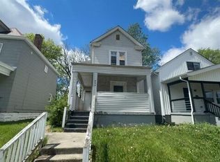 697 Kelton Ave, Columbus, OH 43205