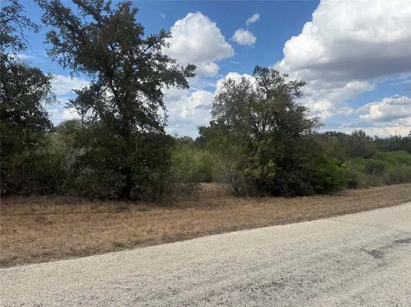 Wilke Rd, Kingsbury, TX 78638