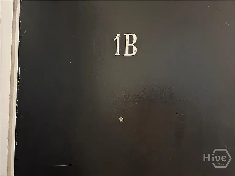 816 Drayton St #1B — Photo 3