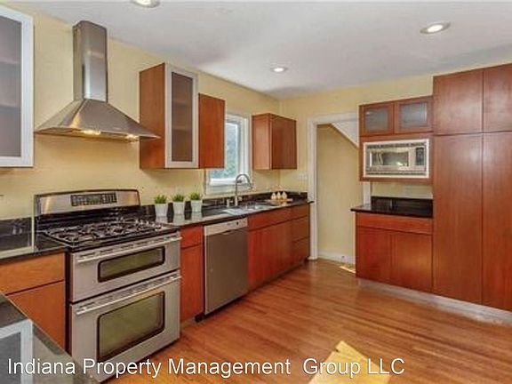 4th image of 5695 N College Ave