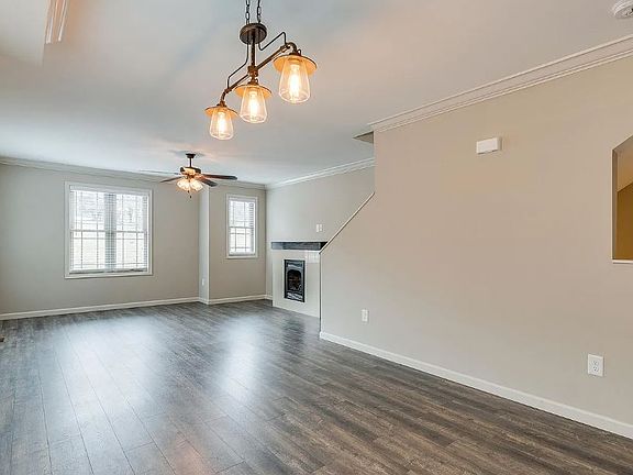 livingroom3_02062023