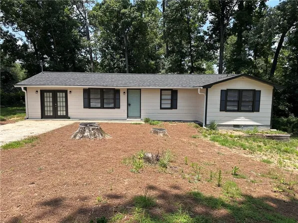 1087 W Adrian Cir SW, Conyers, GA 30094