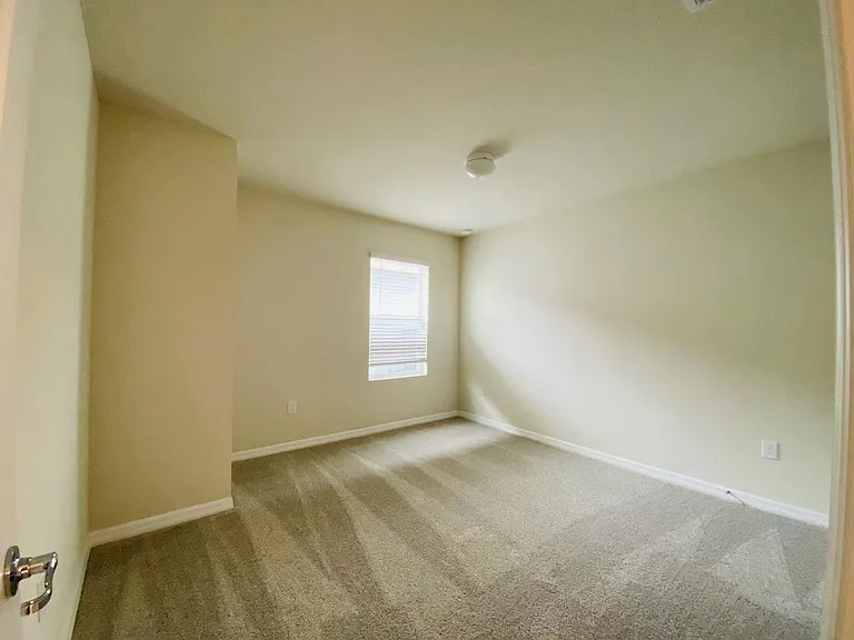 17410 Million Lakes Ct — Photo 6