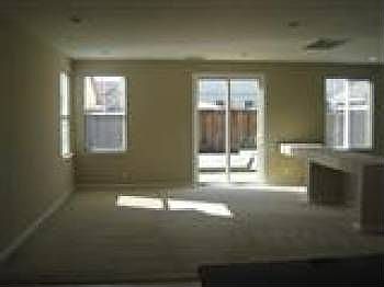 4th image of 2311 N Creekside Dr