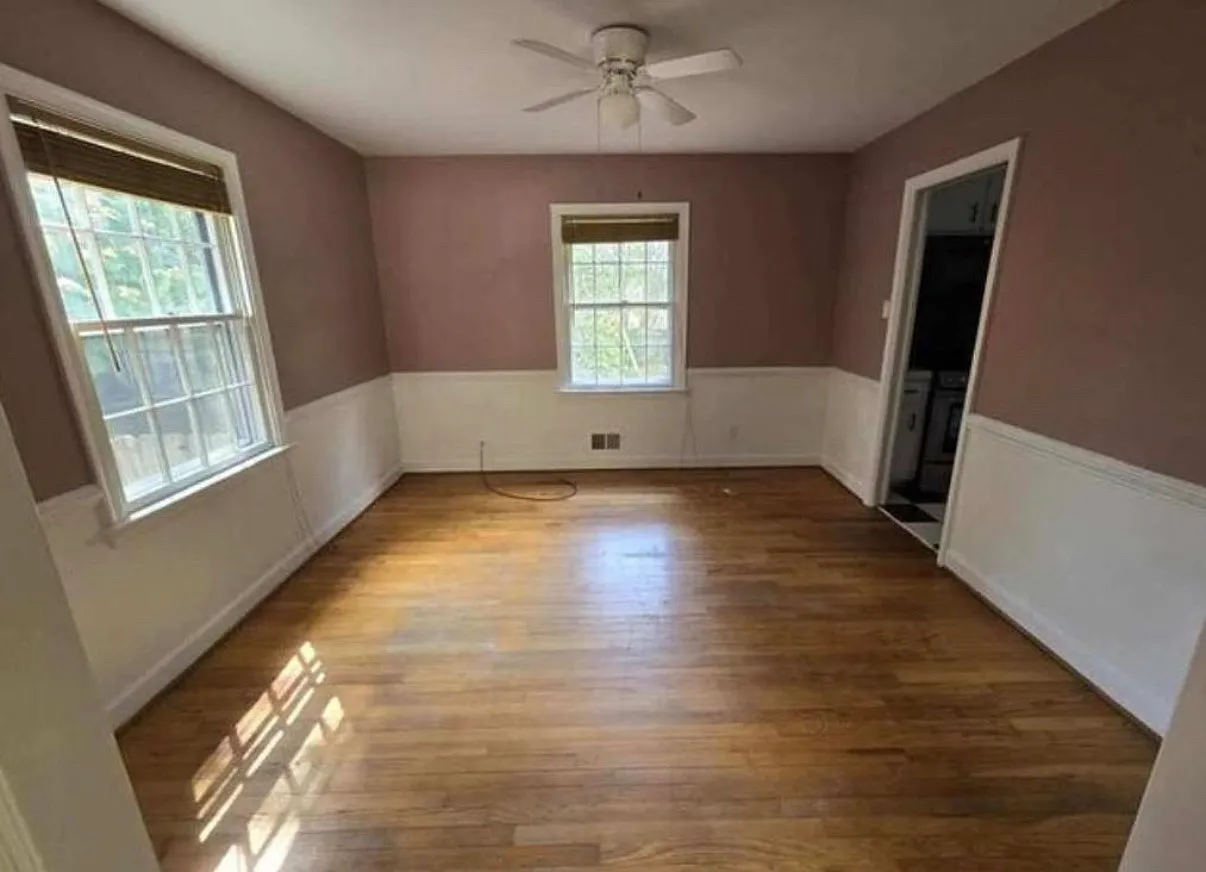 11100 Pennway Dr — Photo 3
