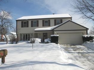 211 Longridge Dr, Bloomingdale, IL 60108