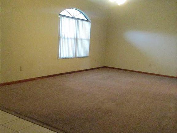 5th image of 4832 NW 28th Pl
