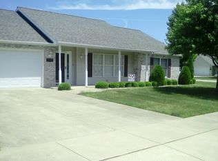 932 W Aspen Trl, Decatur, IL 62526