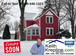 139 E Main St, Hilbert, WI 54129