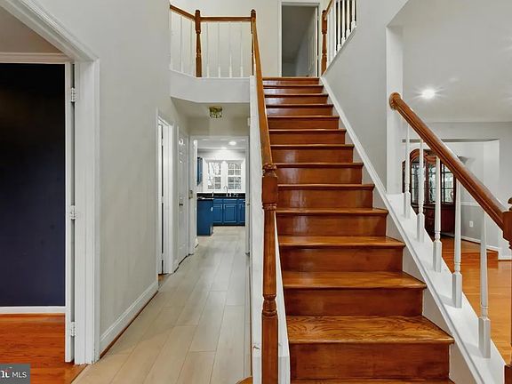 5th image of 2405 Belle Haven Meadows Ct