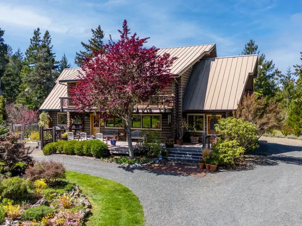 40811 Eureka Hill Rd, Pt Arena, CA 95468