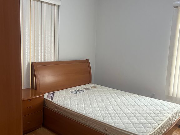 5th image of 1526 78th St Floor 1
