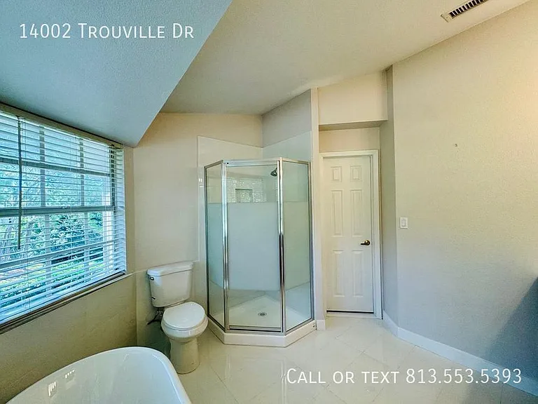 14002 Trouville Dr — Photo 28