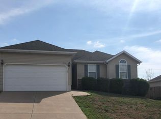 505 Woodbine Rd, Nixa, MO 65714