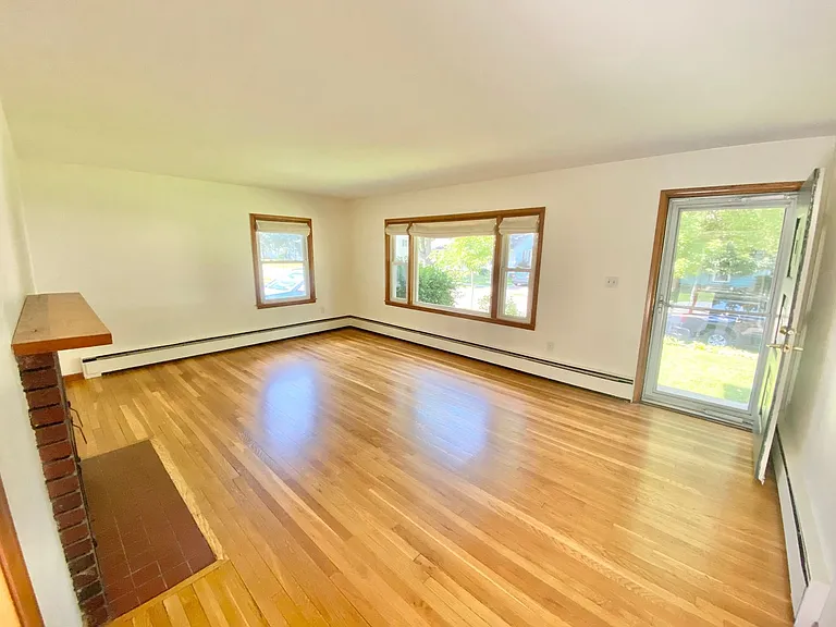 28 Alder Ln — Photo 7