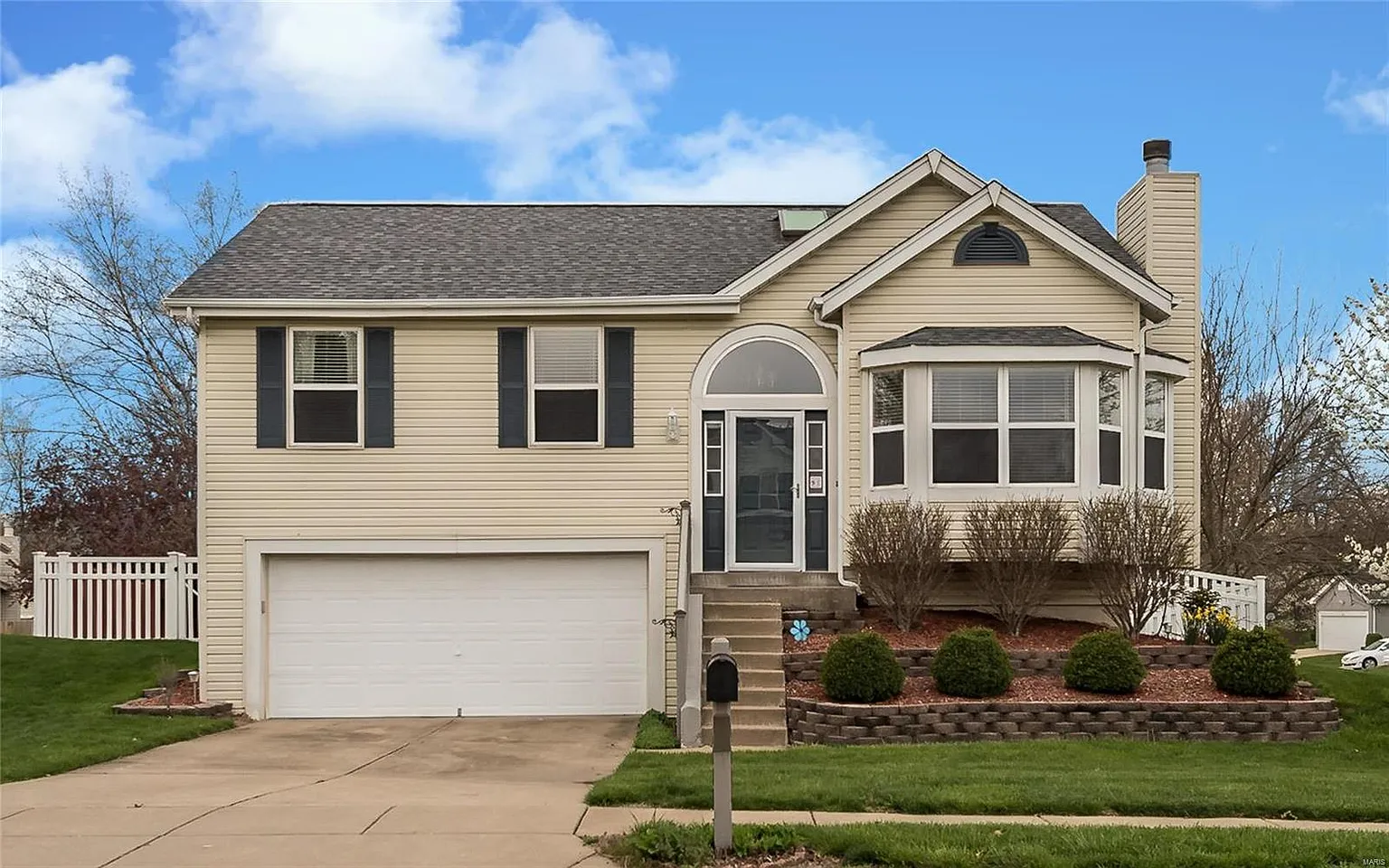 5000 Brittany Downs Dr photo 1