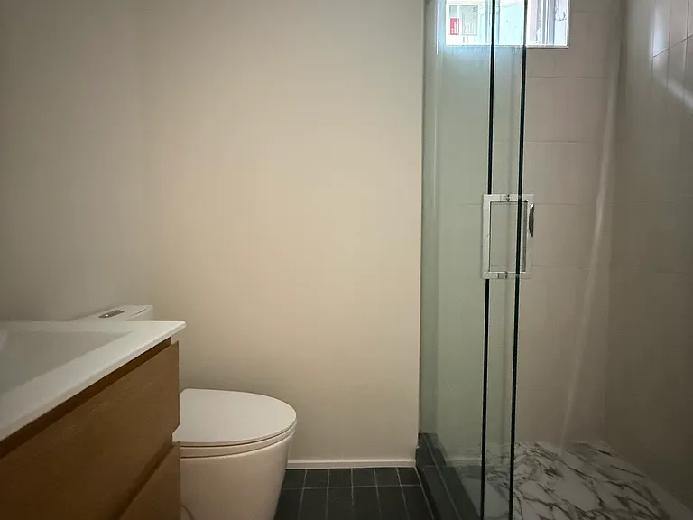 1354 Union St #1 — Photo 15