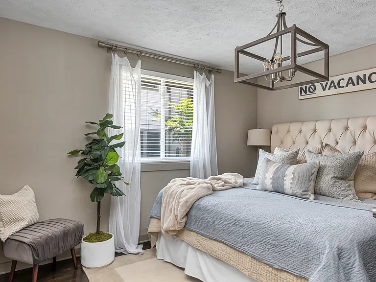 King Bed