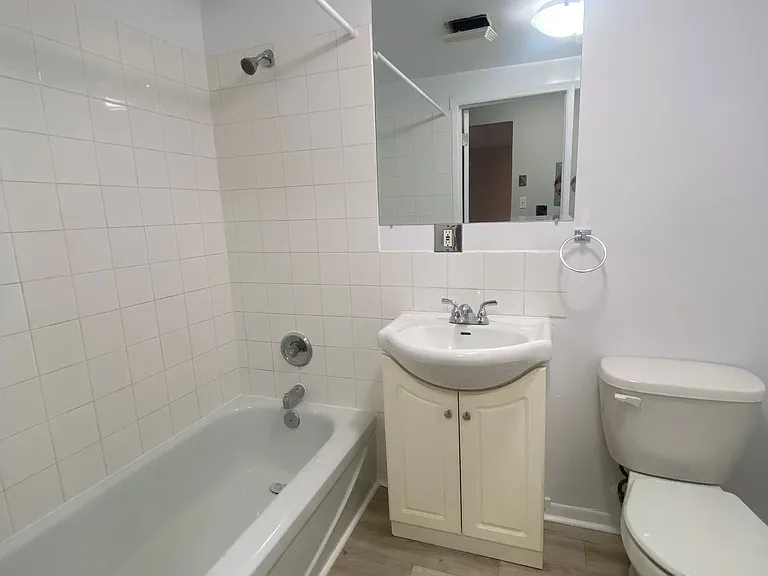 11 Garshan Rd #226 — Photo 7