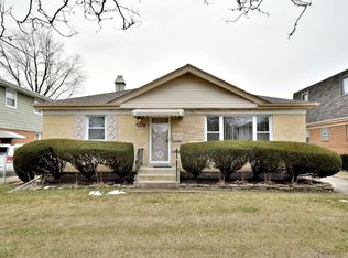 11153 Shaw St, Westchester, IL 60154