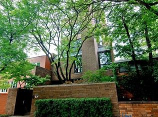 336 W Wisconsin St, Chicago, IL 60614