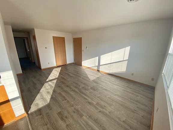 2nd image of 118 E Fremont St APT A