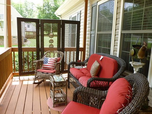 3rd image of 441 Wildwood Cir