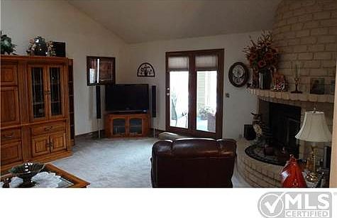3rd image of 11530 James Grant Dr