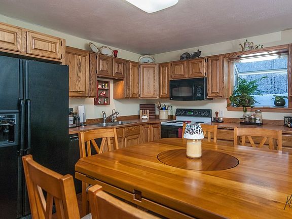 2nd image of 1634 Palomino Dr
