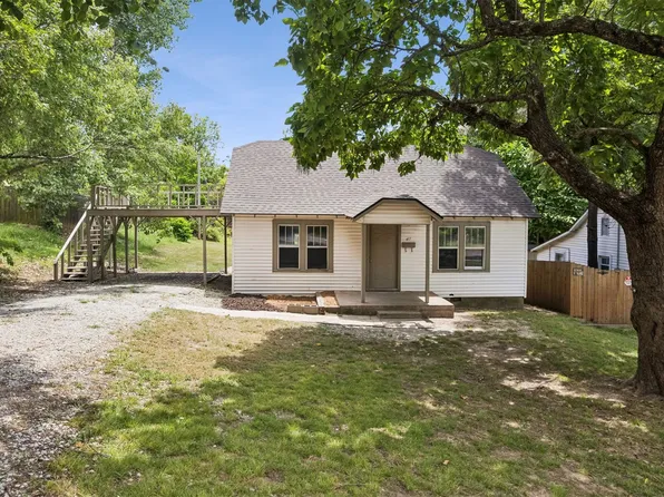 417 E 17th St, Ada, OK 74820