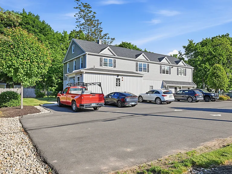 111 Laurel Ct #3 — Photo 20