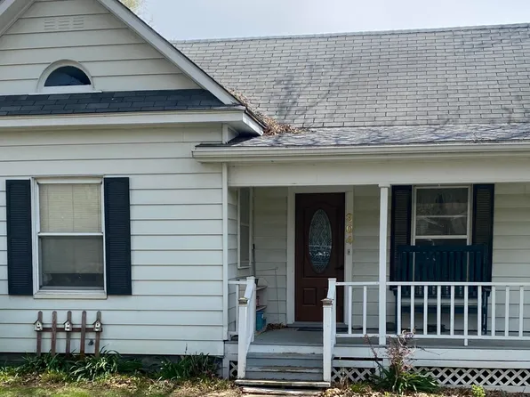 304 N Elm St, New Sharon, IA 50207