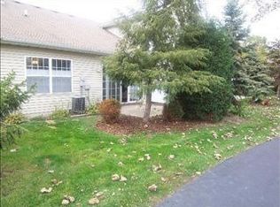 10403 Timberidge Ln, Highland, IN 46322