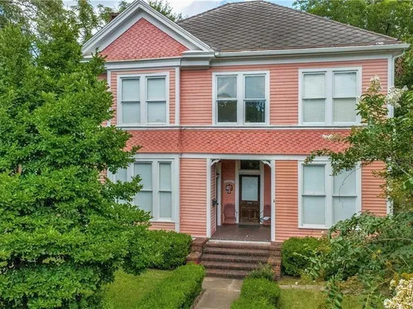 1112 Dauphin St, Mobile, AL 36604