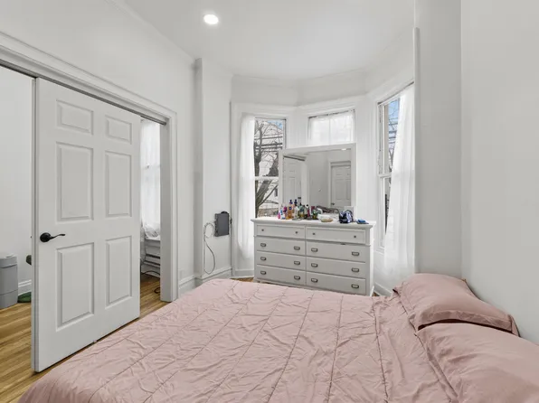 477 Mercer Street image 23 of 35