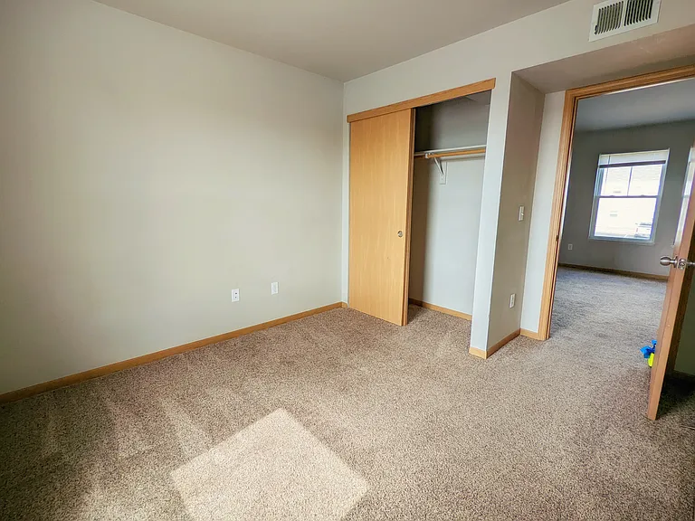 429 Mitchell St #I2-I4 — Photo 5
