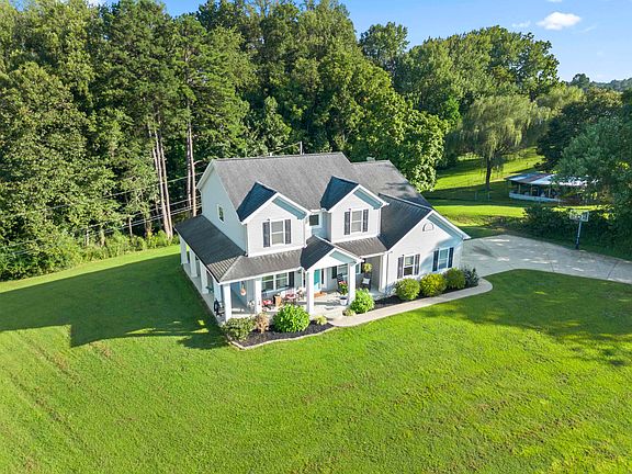 3rd image of 3070 Preakness Ct