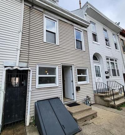 2nd image of 846 N 8th St