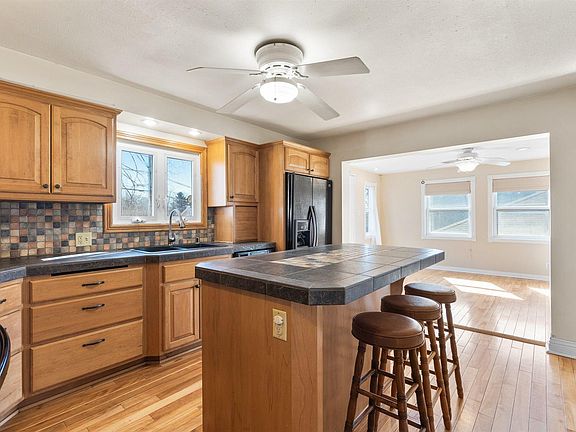 5th image of 264 N 115th St