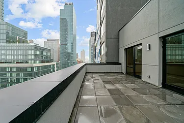 28-16 42nd Road, #14B