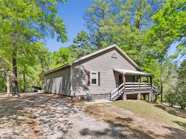 11161 Roberts Rd, Chunchula, AL 36521