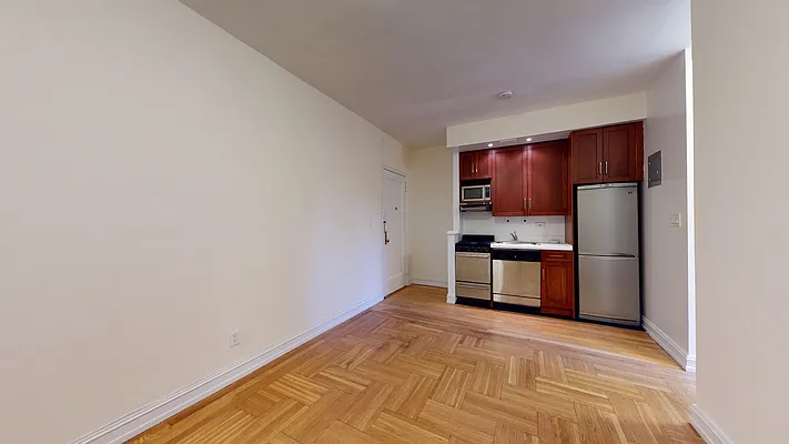 Rented by Bond New York | media 4
